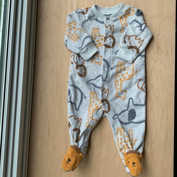 #3. Child of Mine by Carter’s 0-3 months sleeper - Picture 1 of 3